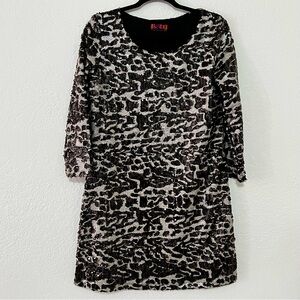 Isle Apparel Camo Animal Print Full Sequin Lined Shift Dress Women’s Size Medium